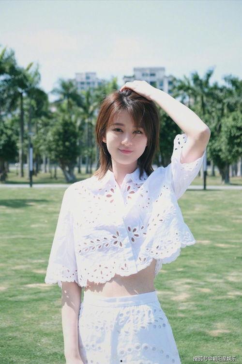 娱乐吃瓜酱衣服价格分配,揭秘娱乐吃瓜酱们的衣橱,价格大揭秘!